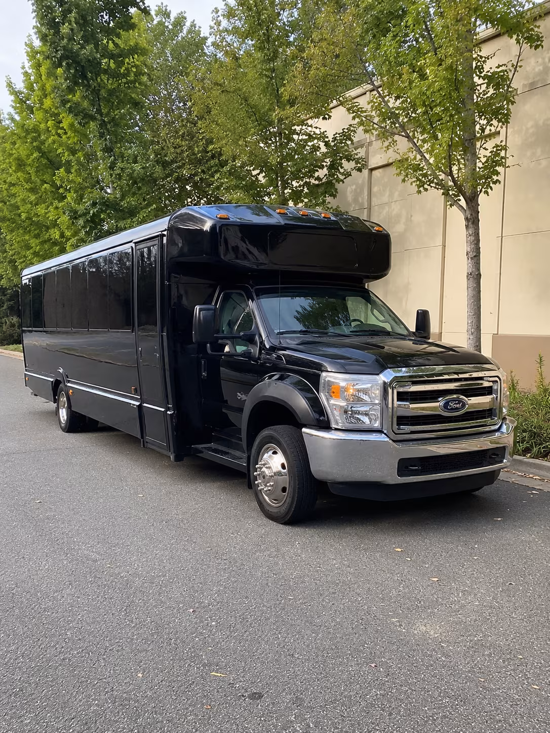 Monroe Birthday, Sweet 16, & Quinceañera Party Bus Rentals