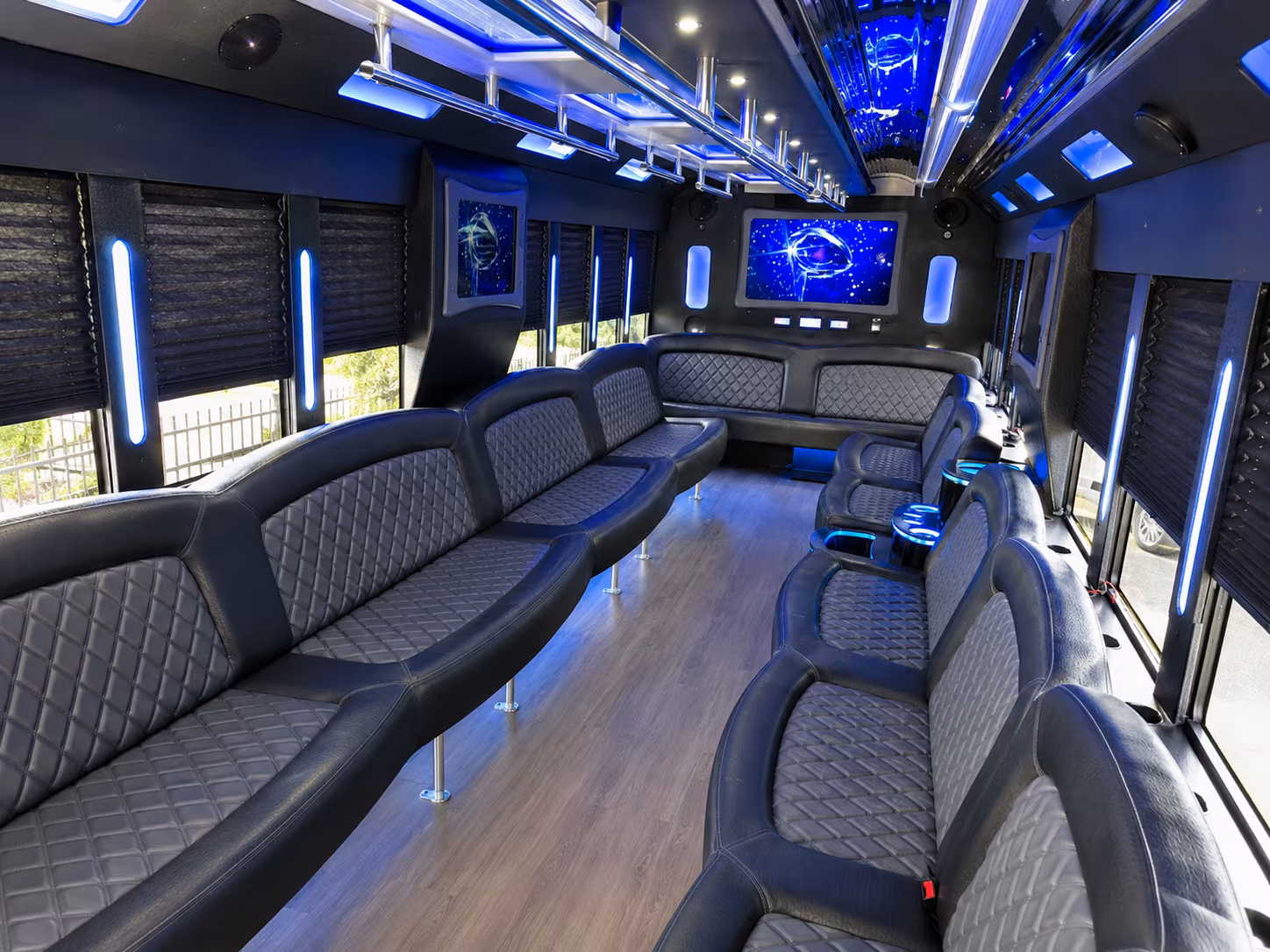 Shreveport Birthday, Sweet 16, & Quinceañera Transportation onboard seating